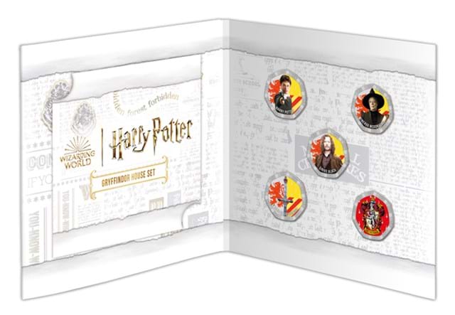 HP Gryffindor House Pack Open