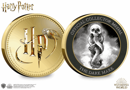 This official Harry Potter medal features the Dark Mark on the reverse and the Harry Potter logo on the obverse. The medal comes protectively encapsulated in official Harry Potter packaging.
