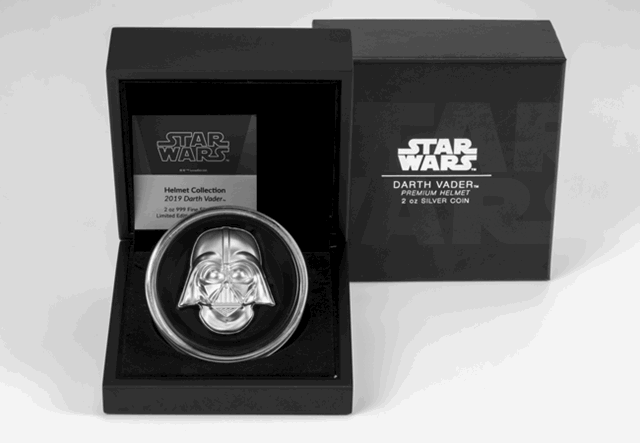 LS-Niue-2019-Darth-Vader-Mask-Coin-5-dollars-with-in-box1.png