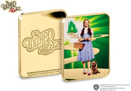 The Wizard of Oz Collector Ingot features a full colour image of Dorothy and Toto. The ingot also features the Wizard of Oz logo on the obverse, and has been plated in 24-carat gold.