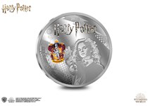 This Silver-Plated coin features an engraving of Hermione Granger and has been officially approved by J.K Rowling and Warner Bros. Official Harry Potter Coin.