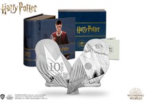 This 1oz Silver Coin released by Monnaie de Paris in 2021 to celebrate the 20th anniversary of the Philosophers Stone is struck in the shape of Hedwig, Harrys Owl. .999 Silver, Proof, EL: 5,000