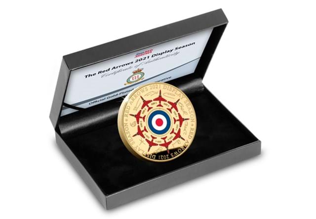 LS-2021-Red-Arrows-Signatures-Gold-colour-medal-box.jpg