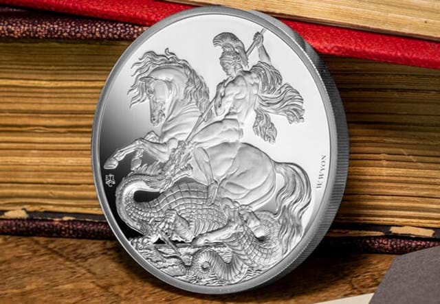 EIC 2023 St George And The Dragon 1Oz Silver Lifestyle 06