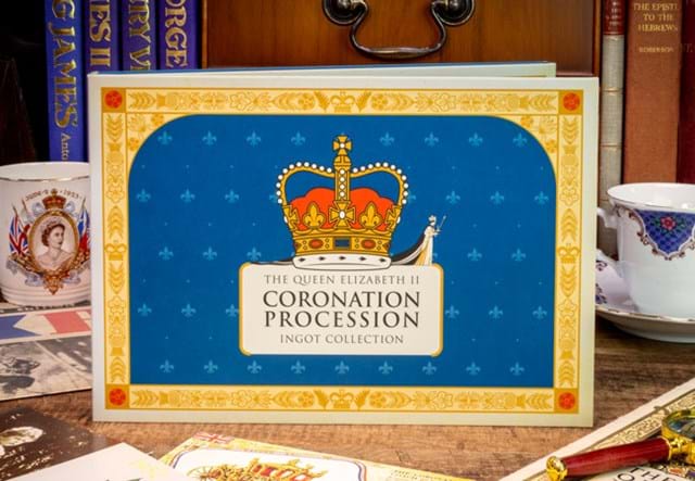 The QEII Coronation Procession Ingot Set Lifestyle 01