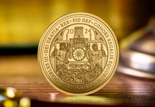 Royal Mews Masterpiece Gold 1Oz Lifestyle 01