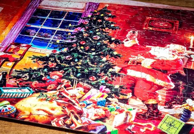 Christmas Jigsaw Lifestyle 01