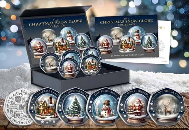 Christmas Snow Globes Collection Lifestyle 02